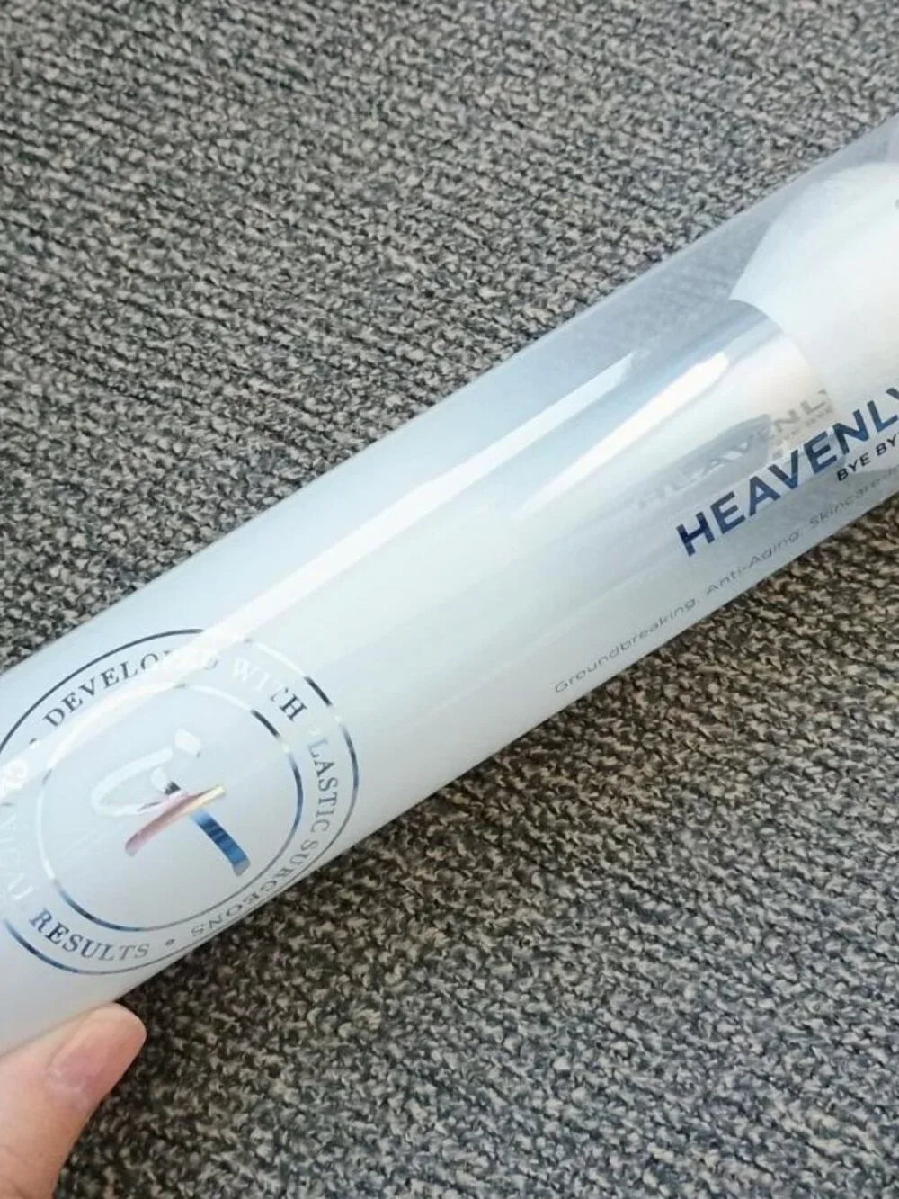 BN IT COSMETICS HEAVENLY SKIN BYE BYE PORES #701 BRUSH
